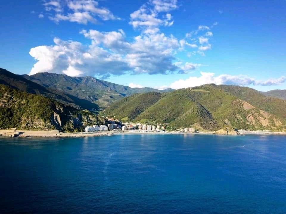 Flamatan Deiva Marina Exteriér fotografie